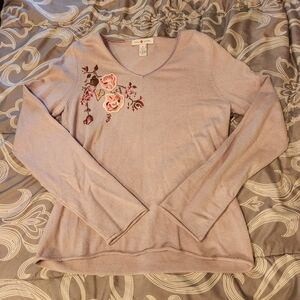 Vintage Real Clothes Elegant Lavendar Floral Embroidered Sweater